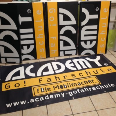 Schaufensterbeschriftung11